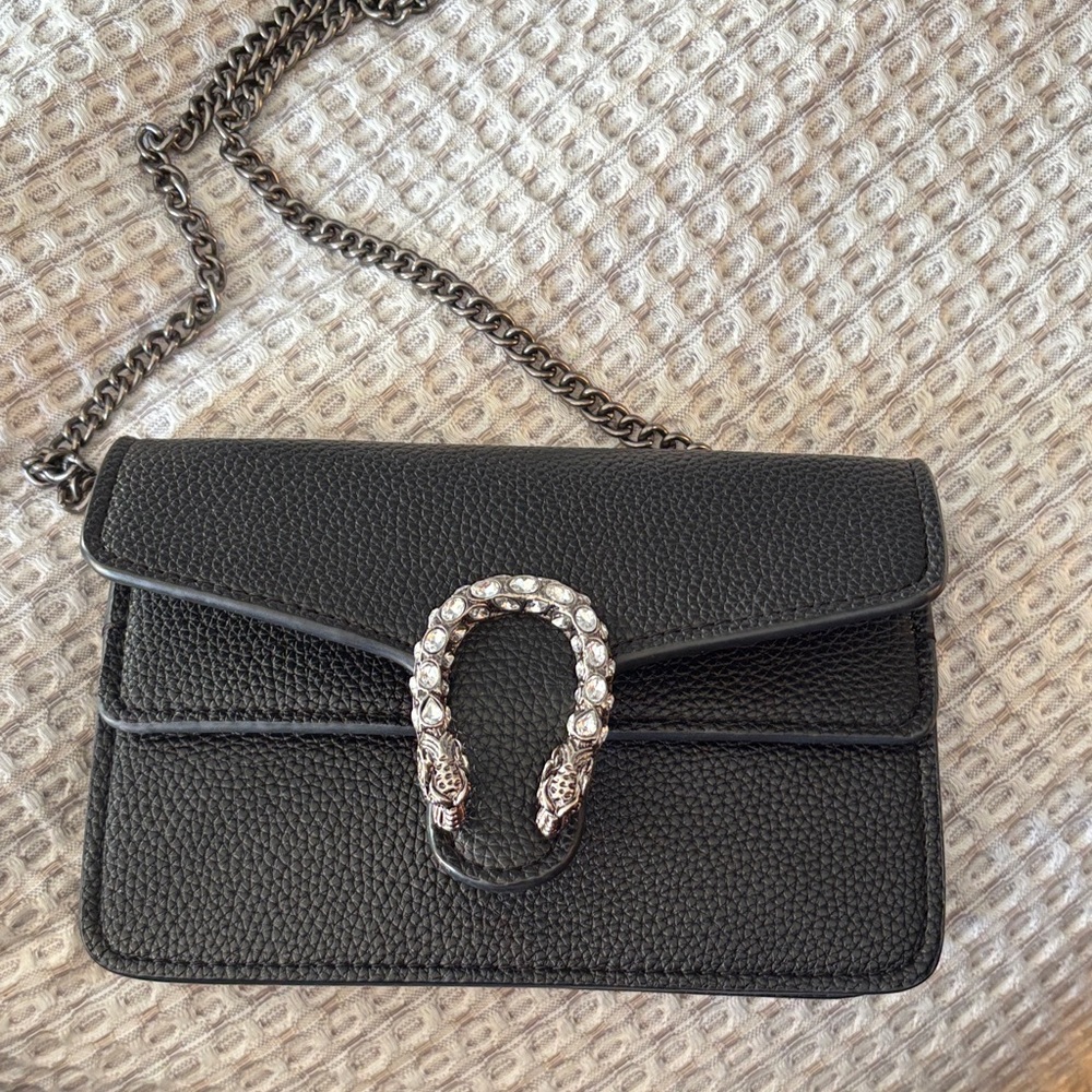 Black Leather Chain Shoulder Bag